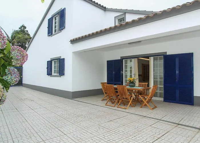 Capelas Blue , Relax & Fun - Up To 14 Guests! Ponta Delgada