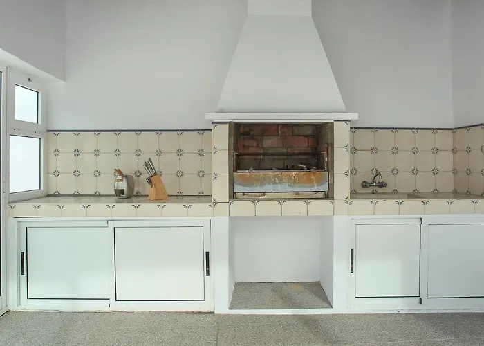 Villa Capelas Blue , Relax & Fun - Up To 14 Guests! *