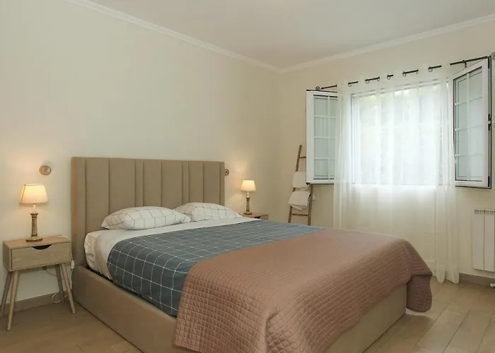 Capelas Blue , Relax & Fun - Up To 14 Guests! Villa