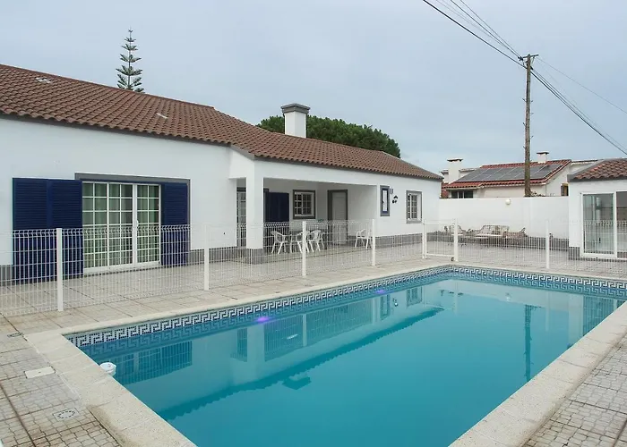 Villa Capelas Blue , Relax & Fun - Up To 14 Guests!